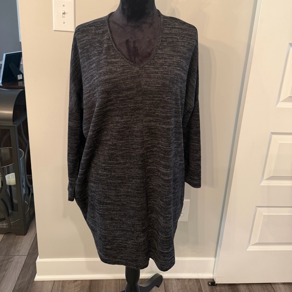 Potter's Pot Charcoal Knit Top

#73